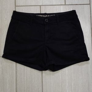 Size 6 American Eagle midi shorts